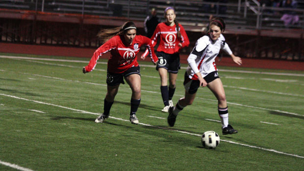 Girls Soccer Advances to Second Round of Playoffs