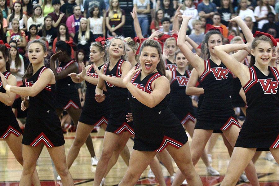 Cheerleaders Prepare for Changes in Upcoming Tryouts