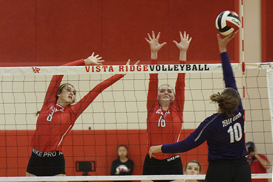 Varsity Volleyball Sets up for Success