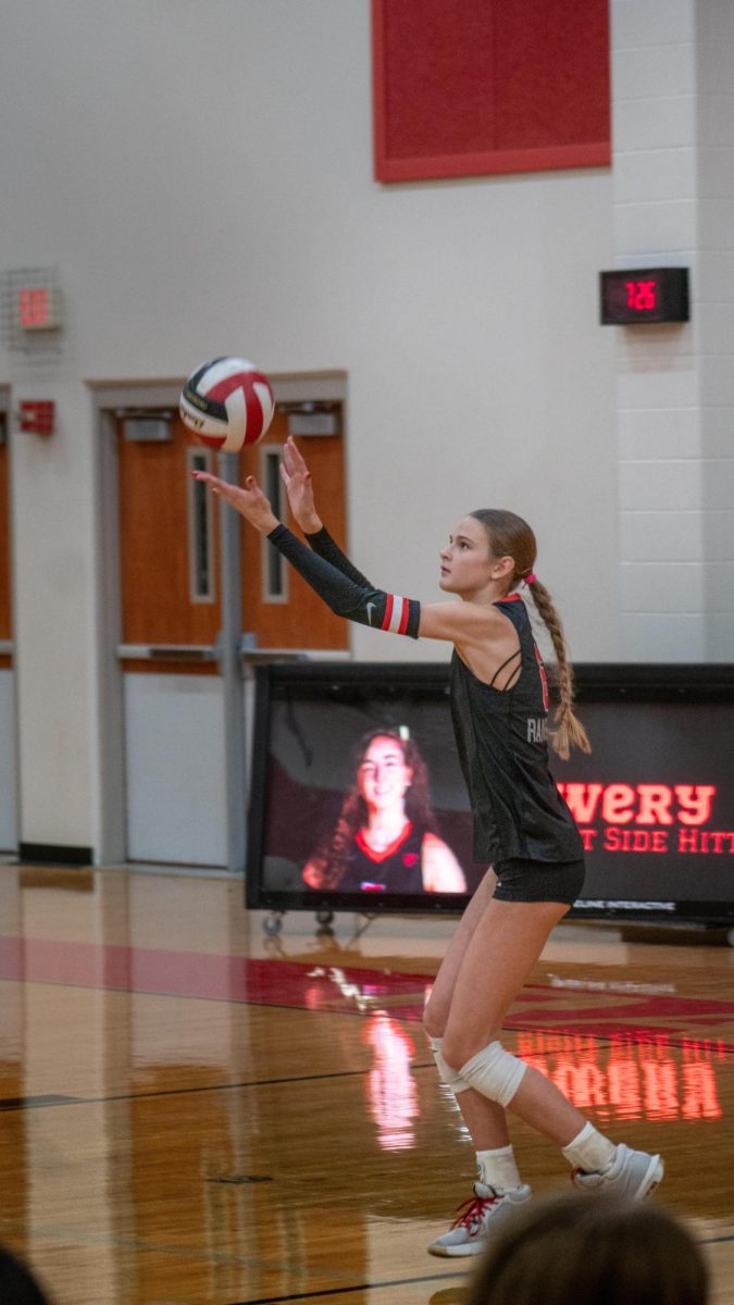 Sophomore Opposite Hitter Abby Norling precisely aim to make a beautiful serve to put McNeil in their place.